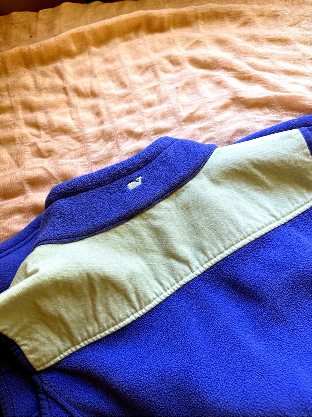 Vineyard Vines Preppy Royal Blue Fleece Pullover with Light Green Shoulder Panel - Picture 5 of 5
